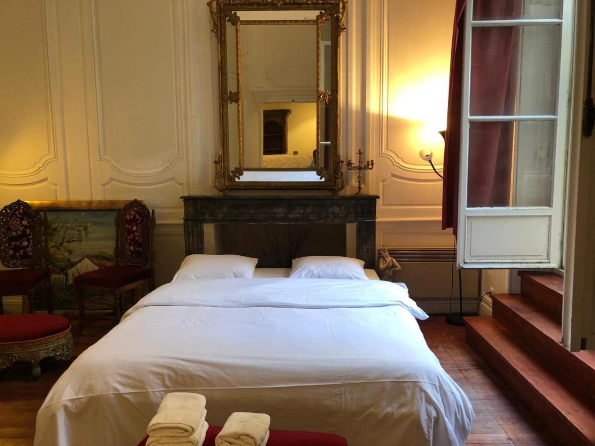 Cosy Appartement In Old City Center Μπορντό Εξωτερικό φωτογραφία