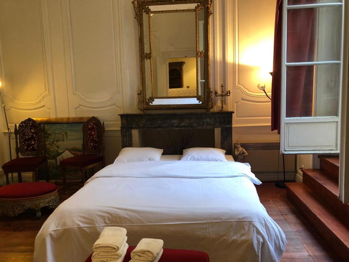 Cosy Appartement In Old City Center Μπορντό Εξωτερικό φωτογραφία